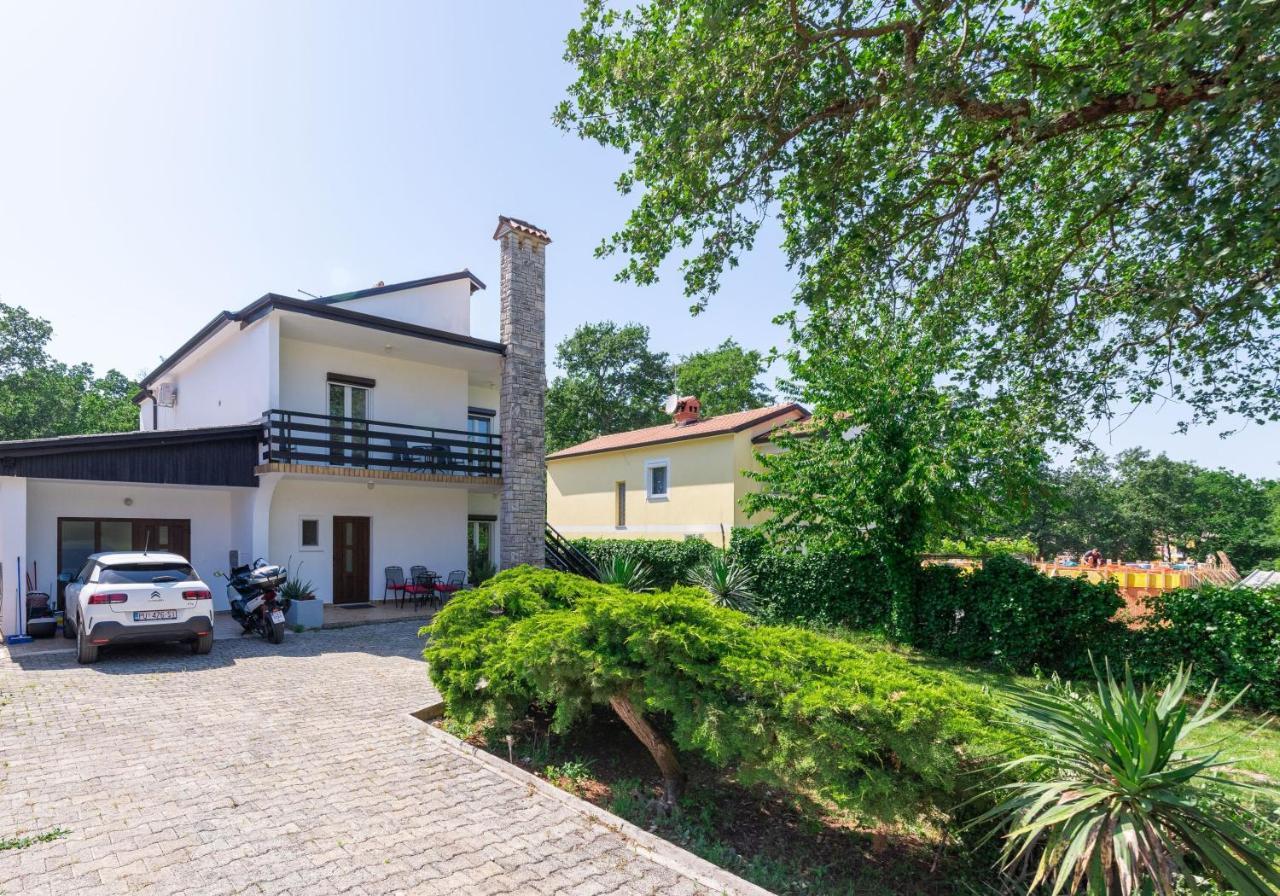 Apartments Villa Verde Novigrad Istria Exterior foto